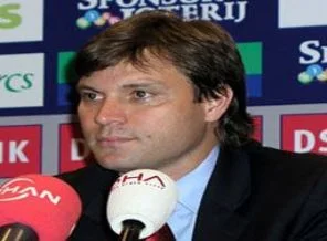 'Futbolla birbirimizi kırmaktan vazgeçelim'