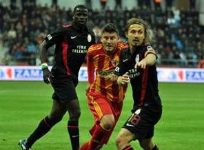 Galatasaray deplasmanda moral buldu