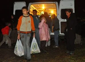 İHH ekipleri köylere yardım ulaştırmaya devam ediyor