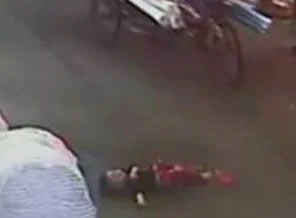 'İnsanlık' Çinli çocuğu öldürdü