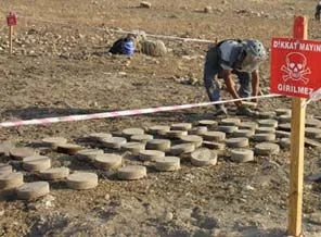 Irak'ta savaştan kalma mayın ve misket bombalar