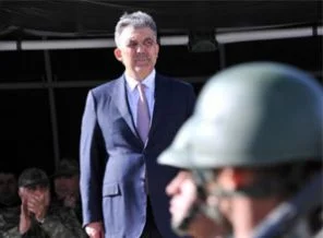 İşte Gül'ün sınır ziyaretinin ayrıntıları (Video)