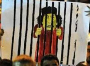 Kaddafi'nin son kalesi de düştü