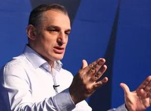 Karaalioğlu: Gazetecilik demokrat olmayı gerektirir