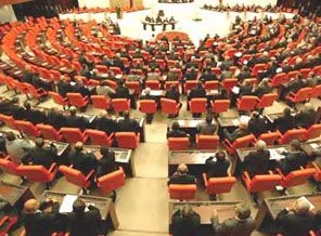 Meclis 'sınır ötesi'ne 33. kez yetki verdi!