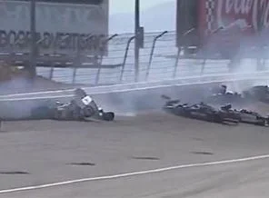 Motor yarışçısı feci kazada hayatını kaybetti (Video)