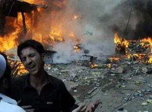 Pakistan'da füze saldırısı: 4 ölü