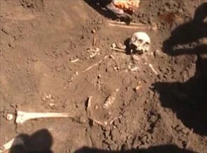 Sirte'de toplu mezar bulundu