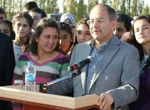 'Terör olmasa kalkınmamız kolaylaşır'