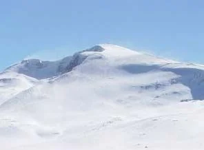 Uludağ'a mevsimin ilk karı yağdı