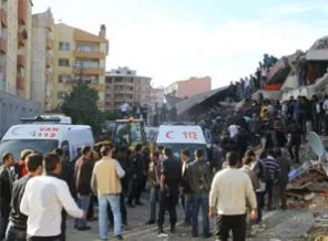 Van depremi Marmara'yı tetikler mi?