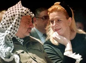 Yaser Arafat'ın eşine kırmızı bülten!
