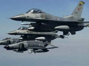 Askeri uçağın 2 pilotu hayatını kaybetti