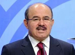 Bakan Çelik'in Van'ı taşıma planı!