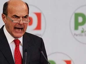 'Berlusconi evine gitmeli'