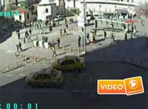 Canlı bombanın patlama anı (video)