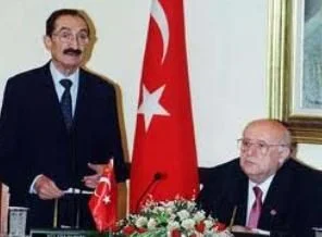 Demirel CHP'nin de 'Baba'sı