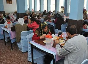 Depremzedeler misafirhanelere yerleştirildi
