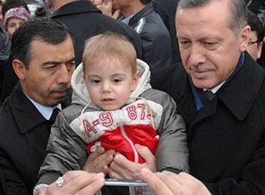 Erdoğan baba ocağında bayramlaştı!