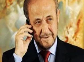 Esad'a amcasından 'görevi hemen bırak' çağrısı