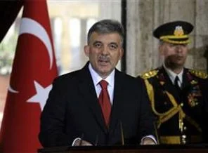 Gül, bayramda Van'da!