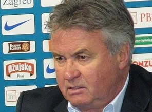 Hiddink'in geleceği belirsiz