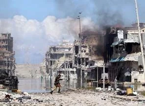 Kaddafi'nin memleketinden 400 ceset çıktı