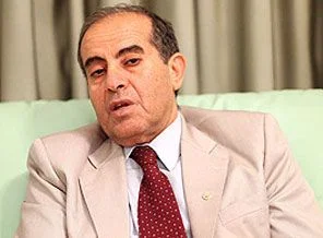 Kaddafi'nin sonu Esad'a örnek olmalı