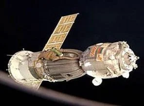 Soyuz uzay aracı erken kenetlendi