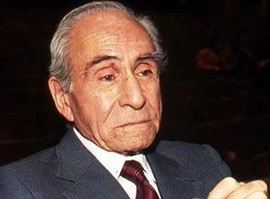 Yönetmen Ömer Lütfi Akad vefat etti