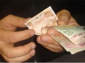 2012'de memura 3 zam