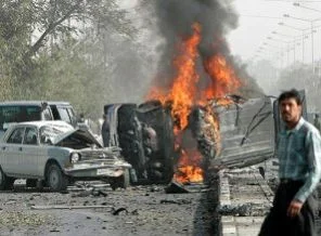 Afganistan'da ABD üssüne intihar saldırısı