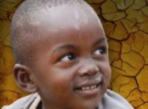 Afrikalı yetimler için tek yürek