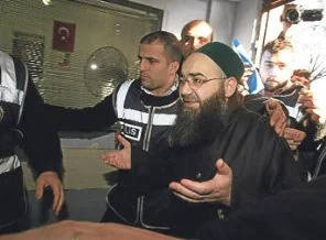 Ahmet Mahmut Ünlü Metris'te