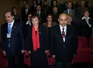 Avrasya Eğitimcileri Federasyonu Fransayı uyarıyor
