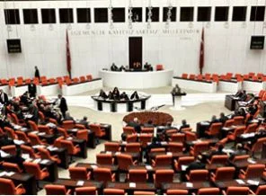 Başörtü özgürlüğü uzlaşma komisyonun elinde