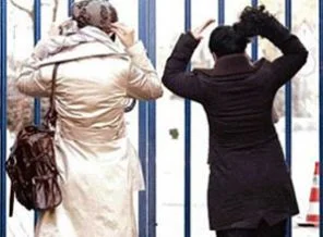 Başörtülüyü 'yok sayan' hocaya ceza