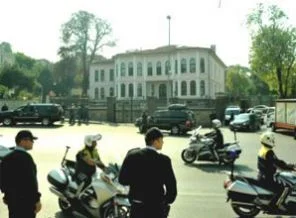 Biden, Erdoğan'ı ziyarete geldi