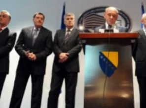 Bosna 14 ay sonra hükümete kavuşuyor