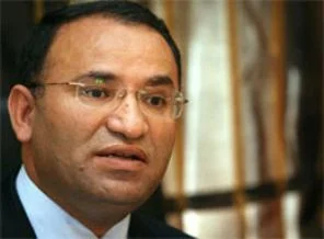Bozdağ: Dar gömleği değiştirdik