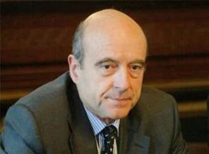 'Bu, Sarkozy'nin seçim operasyonu!'