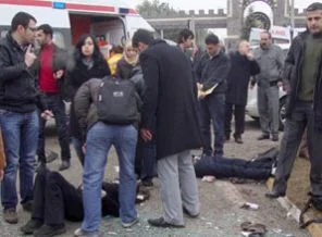 Diyarbakırda feci kaza: 25 ölü