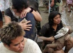 Filipinler'de fırtına: 180 ölü