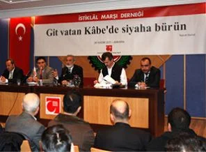Git vatan Kabe'de siyaha bürün!