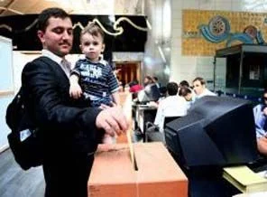 Gurbetçilerin oy çilesi sona eriyor