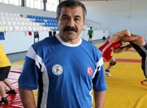 Güreş şampiyonu kalp krizine yenildi