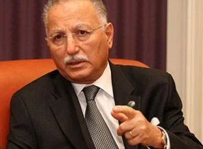 İhsanoğlu: Suriye'ye askeri müdahale olmasın