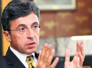 'Kredi baskısı Çiller'den'