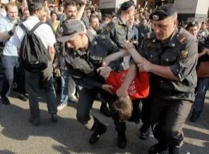 Moskova'da protestolar devam ediyor