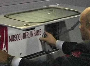 Moskova'dan Paris'e tren gider..